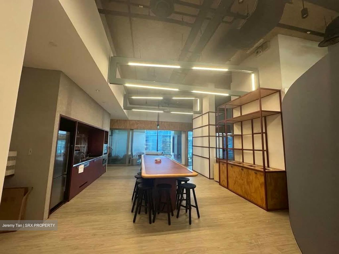 Tahir Building (D1), Office #589659621